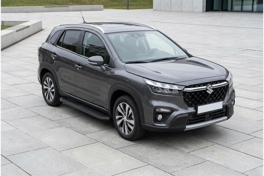 Suzuki SX4 S-Cross 2021– Boční nášlapy Tayga Black (2 ks, hliník) Fotografie 1