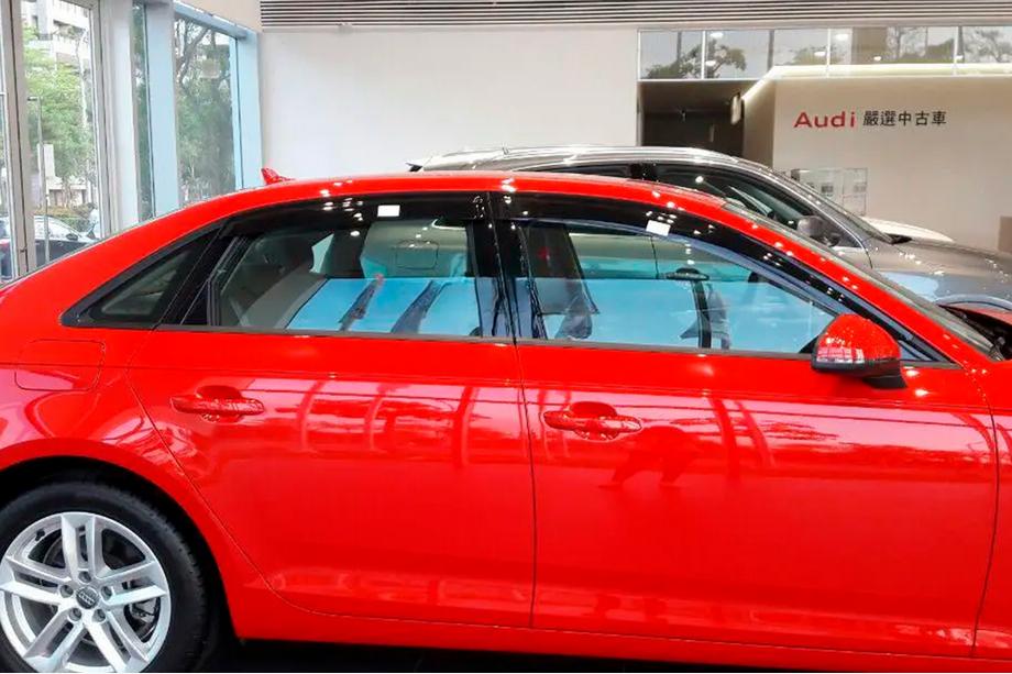 Audi A4 B9 2015–2024 Ofuky oken Sedan (4 ks, HIC) Image