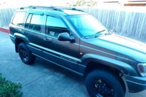 Jeep Grand Cherokee WJ 1999–2004 Ofuky oken (4 ks, HIC) fotografie 8