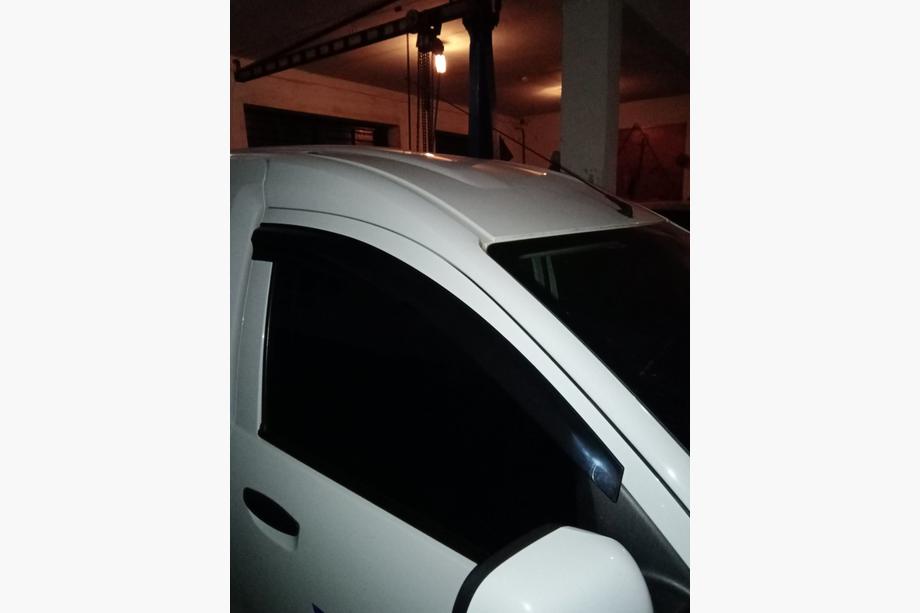 Dacia Dokker 2013–2022 Deflektory oken (2 ks, Sunplex Sport) Fotografie 5