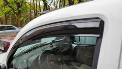 Fiat Doblo I 2005–2010 Deflektory oken (2 ks, Sunplex Sport) fotografie 1