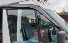 Ford Transit 2000–2014 Deflektory oken (2 ks, Sunplex Sport) fotografie 1