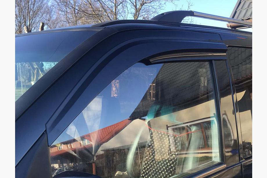 Mercedes Vito W638 1996–2003 Deflektory oken (2 ks, Sunplex Sport) Fotografie 3