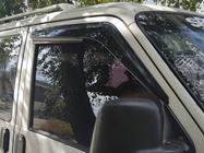Volkswagen T4 Transporter 1990–2003 Deflektory oken (2 ks, Sunplex Sport) fotografie 13