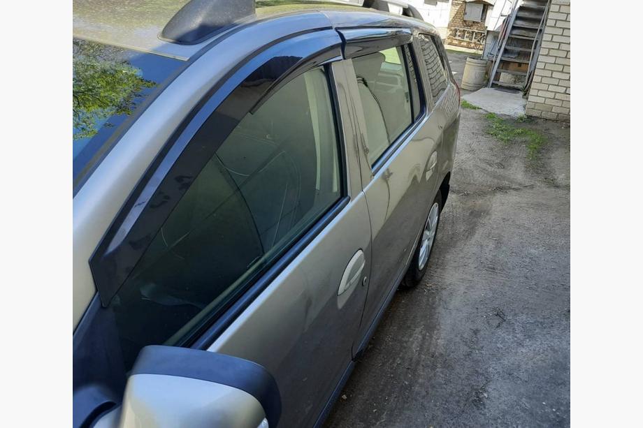 Dacia Logan MCV 2013–2020 Ofuky oken (4 ks, Sunplex Sport) Image