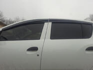 Dacia Sandero 2013–2020 Ofuky oken (4 ks, Sunplex Sport) fotografie 6