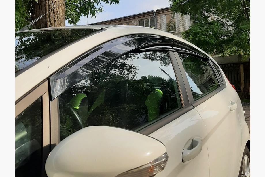 Ford Fiesta 2008–2017 Ofuky oken (4 ks, Sunplex Sport) Fotografie 9