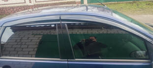 Ford Focus I 1998–2005 Okenní deflektory SD (4 ks, Sunplex Sport) fotografie 2
