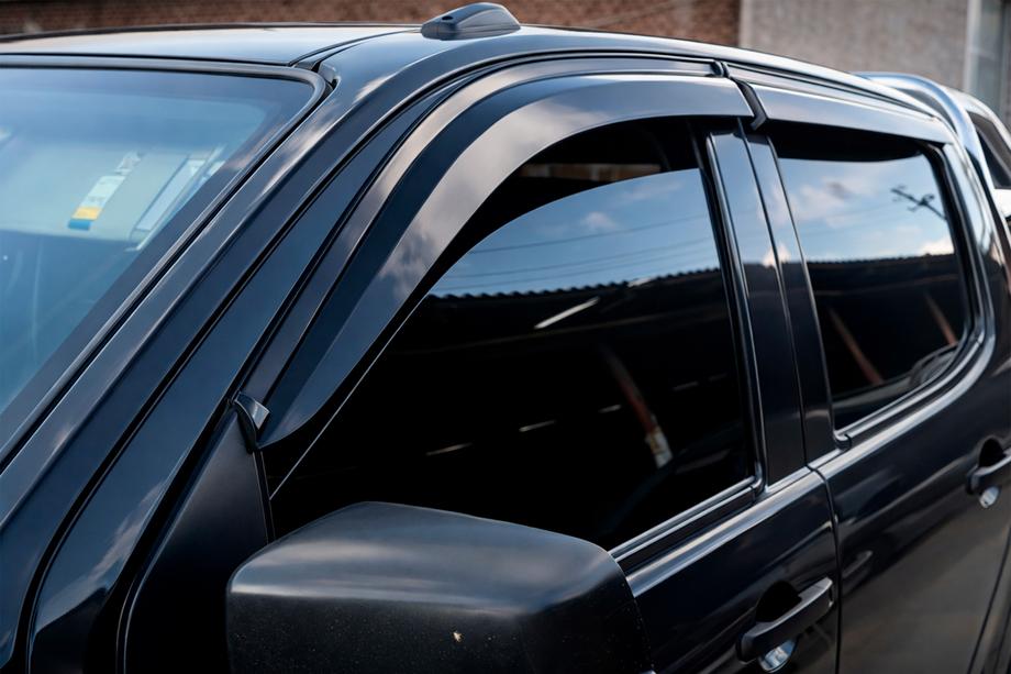 Isuzu D-Max 2019– Ofuky oken (4 ks, Sunplex Sport) Image