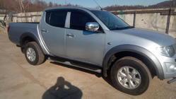 Mitsubishi L200 2006–2015 Ofuky oken (4 ks, Sunplex Sport) fotografie 9