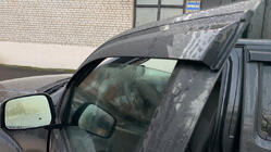 Nissan Navara 2006–2015 Ofuky oken (4 ks, Sunplex Sport) fotografie 4