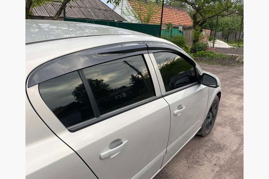 Opel Astra H 2004–2013 Deflektory oken HB (4 ks, Sunplex Sport) Image