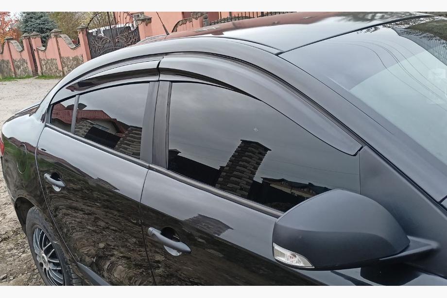 Renault Fluence 2009–2016 Ofuky oken (4 ks, Sunplex Sport) Image