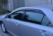 Toyota Camry 2011–2017 Okenní deflektory Sunplex Sport (2011-2017 EU / 2011-2014 USA, sada 4 ks) fotografie 2