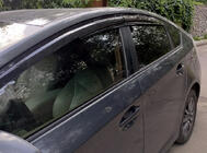 Toyota Prius 2009–2015 Ofuky oken (4 ks, Sunplex Sport) fotografie 1