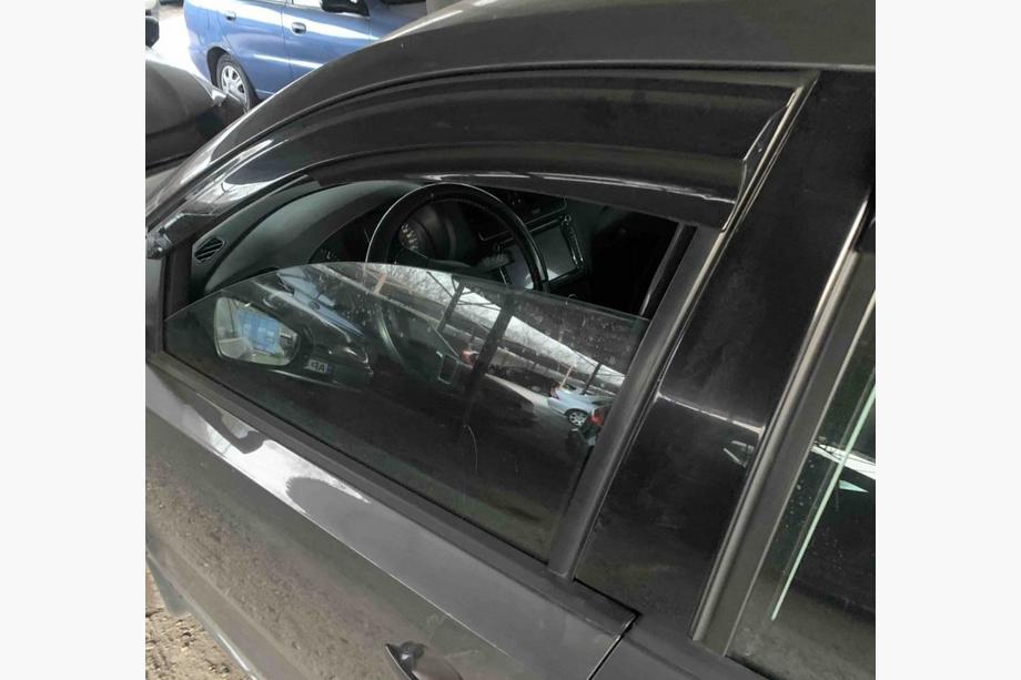 Volkswagen Polo 2010–2017 Deflektory oken HB (4 ks, Sunplex Sport) Image