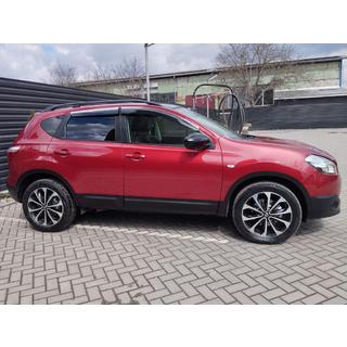 Okenní deflektory s chromovanou lištou (4 ks, Sunplex Chrome) Nissan Qashqai 2010–2014 fotografie 3