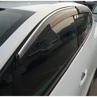 Okenní deflektory s chromovanou lištou (4 ks, Sunplex Chrome) fotografie 3
