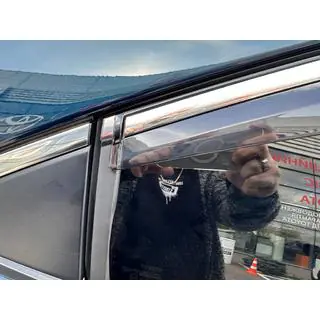 Okenní deflektory s chromovanou lištou (4 ks, Sunplex Chrome) fotografie 3