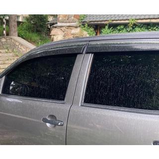 Okenní deflektory s chromovanou lištou (4 ks, Sunplex Chrome) Toyota Hilux 2006–2015 fotografie 3