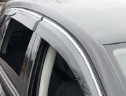 Volkswagen Golf 6 2008–2014 Ofuky oken s chromovou lištou HB (4 ks, Sunplex Chrome) fotografie 7
