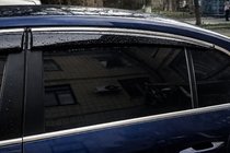 Volkswagen Passat B6 2006–2012 Okenní deflektory s chromovanou lištou (4 ks, Sunplex Chrome) fotografie 2