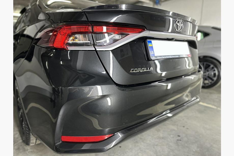 Toyota Corolla 2019– Lip spoiler (Sunplex, černý) (117,9 cm * 5,5 cm) Image