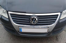 Volkswagen Passat B6 2006–2012 Přední znak V1 3C0853601C fotografie 1
