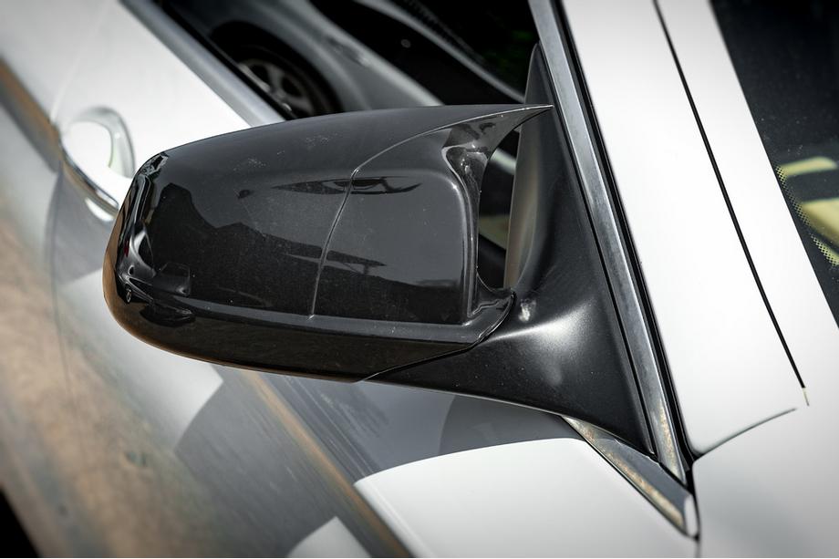 BMW řada 5 F10/F11 2010–2016 Kryty zrcátek 2010-2013 M-Look (2 ks) Fotografie 5