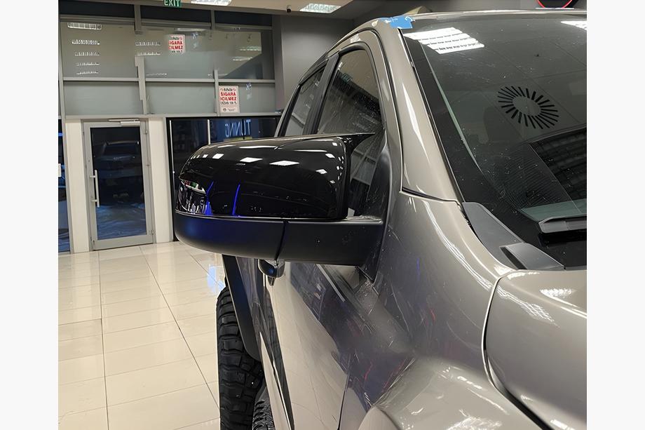 Ford Ranger 2011–2022 Kryty zrcátek 2015+ (ve stylu BMW, 2 ks) Image