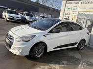 Hyundai I-30 2012–2017 Kryty zrcátek bez výřezu pro blinkr BMW-style (2 ks) fotografie 5