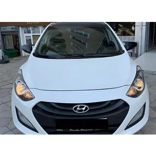 Kryty zrcátek bez výřezu pro blinkr BMW-style (2 ks) Hyundai I-30 2012–2017 fotografie 4