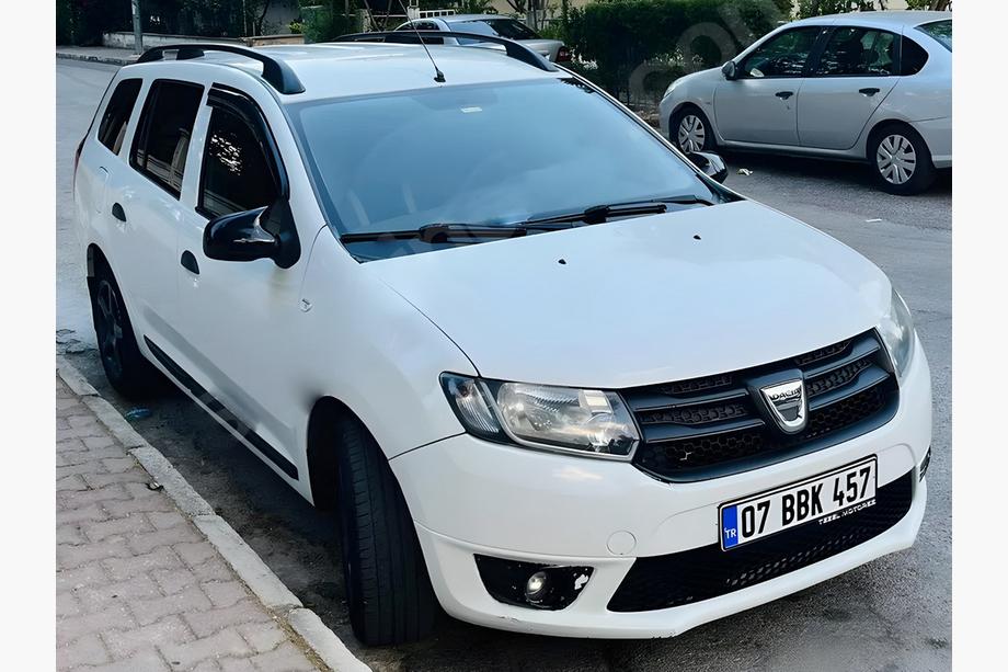 Renault Logan II 2013–2022 Kryty zrcátek BMW-Style (2 ks) Fotografie 5