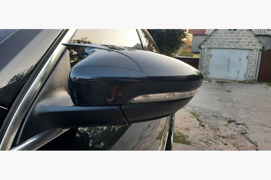 Volkswagen Jetta 2011–2018 Kryty zrcátek RLine-Look (2 ks, pro EU) Fotografie 1