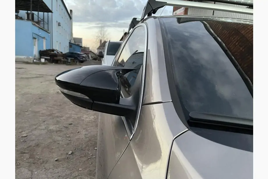 Volkswagen Passat B7 2012–2015 Kryty zrcátek RLine-Look (2 ks pro EU) Image