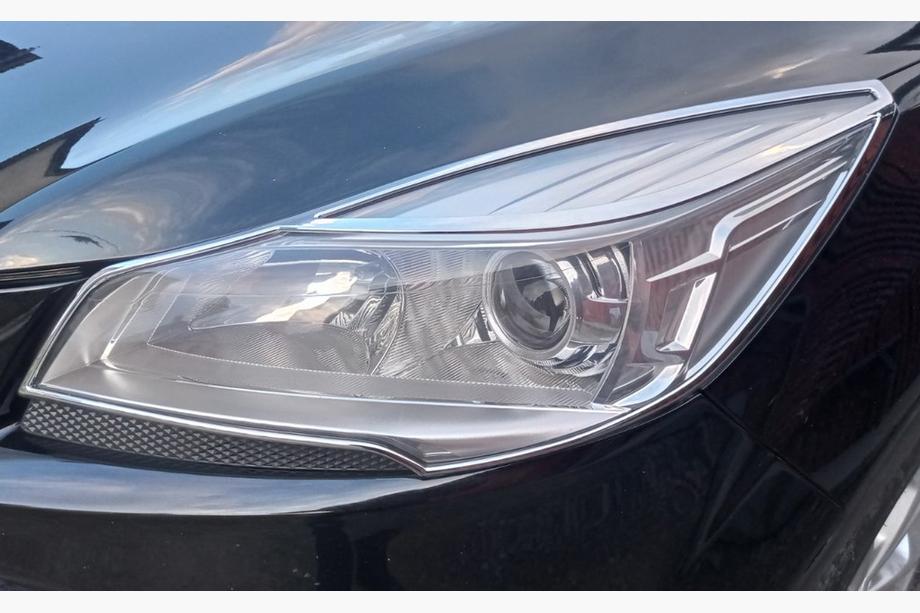 Ford Kuga/Escape 2013–2019 Chromové kryty světlometů 2013-2016 (ABS) Image