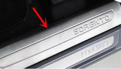 Kia Sorento III UM 2014–2020 Nerezové vnitřní kryty prahů Libao (4 ks) fotografie 3