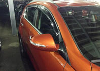 Kia Sportage 2010–2015 Ofukovače oken s chromem (4 ks, Libao) fotografie 4