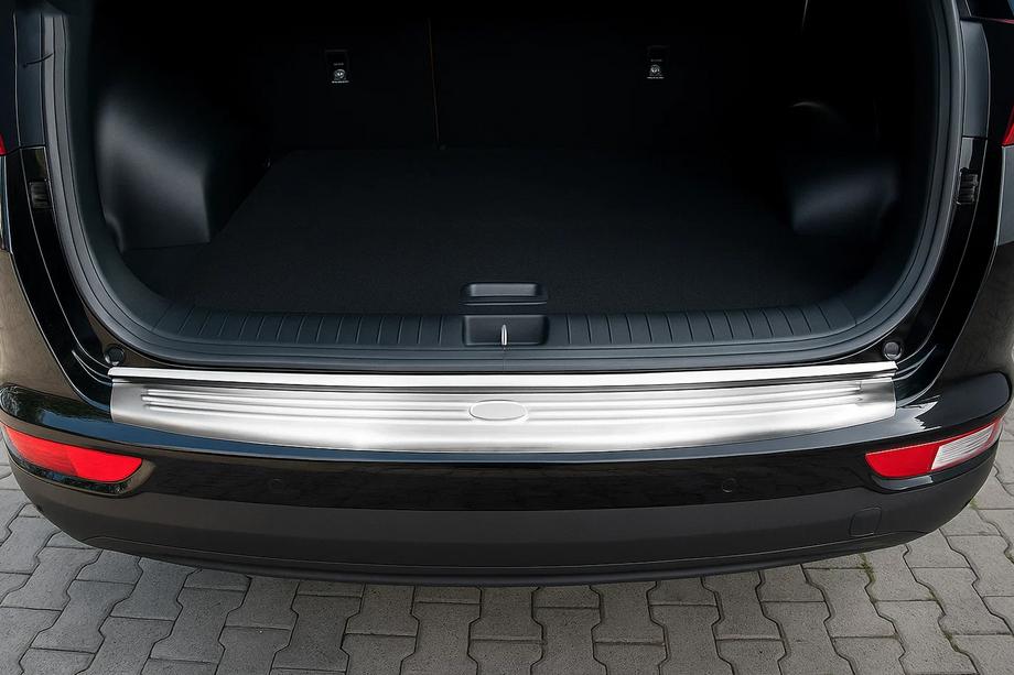 Kia Sportage 2015–2021 Nerezová lišta na zadní nárazník Libao 2015-2018 Image