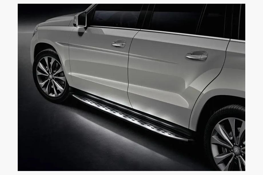 Mercedes GL/GLS třída X166 2012–2019 Boční nášlapy OEM LED (2 ks) Image