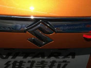 Suzuki Vitara 2015– Chromová lišta nad SPZ Libao (ABS) fotografie 2