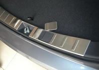 Mitsubishi Outlander 2012–2021 Nerezová lišta prahu kufru Libao (nerez) fotografie 3