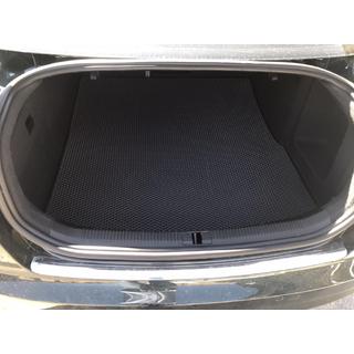 Vana do kufru Sedan (EVA, černá) Audi A6 C6 2004–2011 fotografie 3
