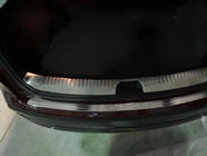 Nissan Qashqai 2007–2010 Nerezová lišta prahu kufru Libao (nerez) fotografie 1