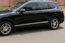 Porsche Cayenne 2010–2017 Dveřní lišty Libao (4 ks, plast) fotografie 1