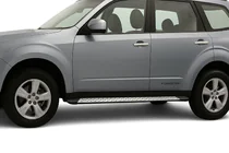 Subaru Forester 2008–2013 Boční nášlapy BMW-style fotografie 1