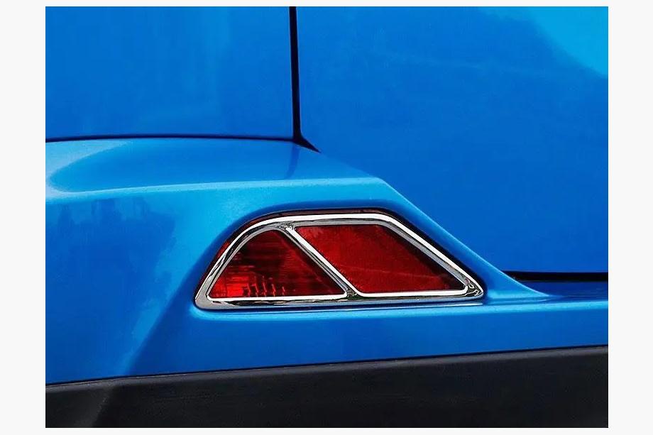 Toyota Rav 4 2013–2018 Chromované kryty zadních obrysových světel Libao 2016-2018 (2 ks, plast) Image