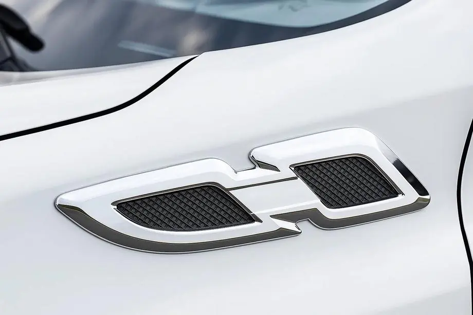 Toyota Rav 4 2013–2018 Lišty na blatníky Libao 2016-2018 (2 ks, plast) Fotografie 1