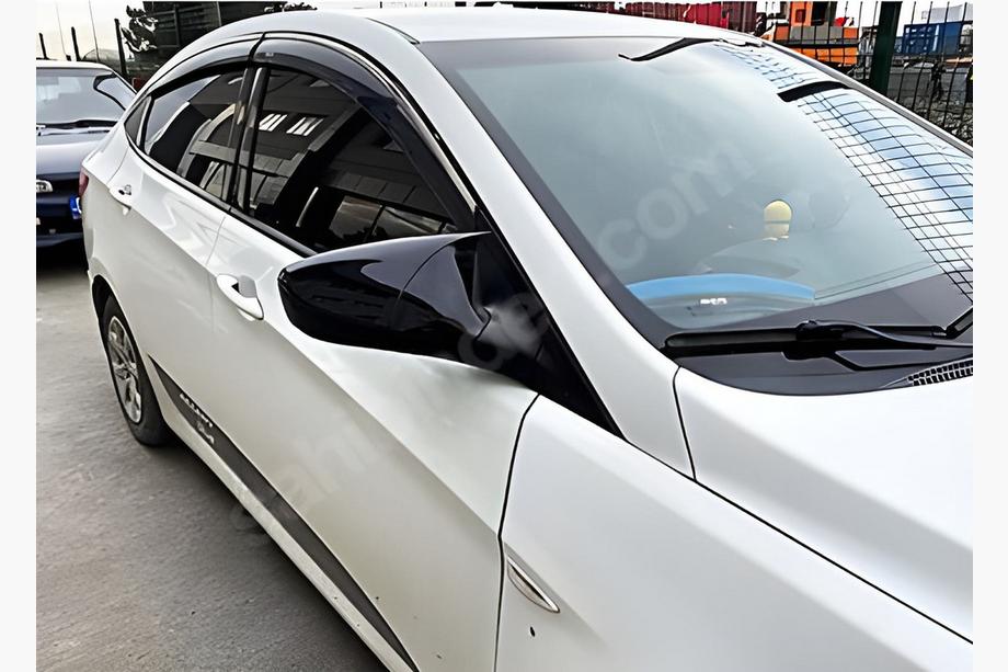 Hyundai Elantra (MD/UD) 2011–2015 Kryty zrcátek s výřezem pro blinkr BMW-style (2 ks) Fotografie 5