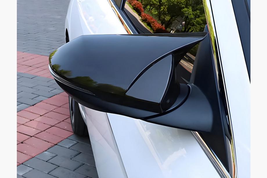 Hyundai I-30 2012–2017 Kryty zrcátek s výřezem pro blinkr BMW-style (2 ks) Image